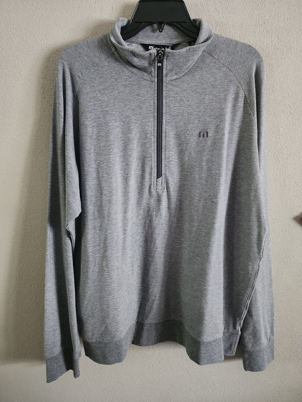 TravisMathew Mens L Gray Heather Performance Quarter Zip Pullover Sweater NWT